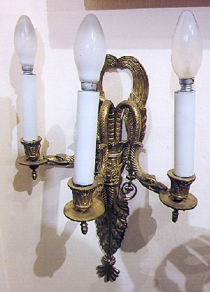 picture Sconce
